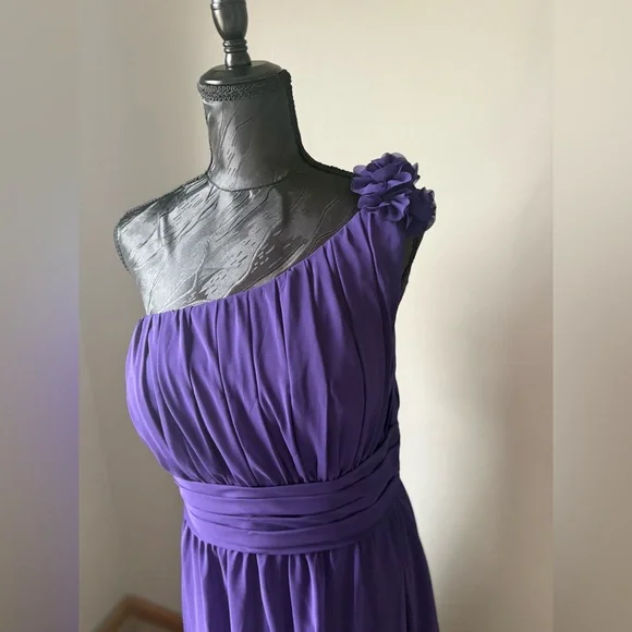 Mori Lee One Shoulder Purple Chiffon Formal Gown Size 16 - Picture 3 of 7